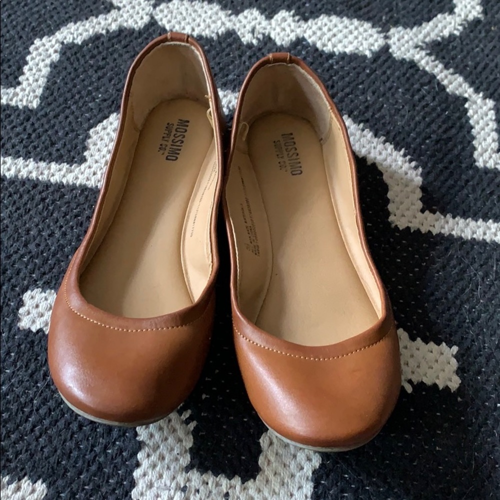 Tan Flats